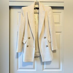 Zara off white blazer with gold buttons